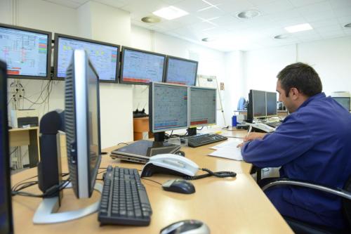 02. Camera comanda Grozavesti